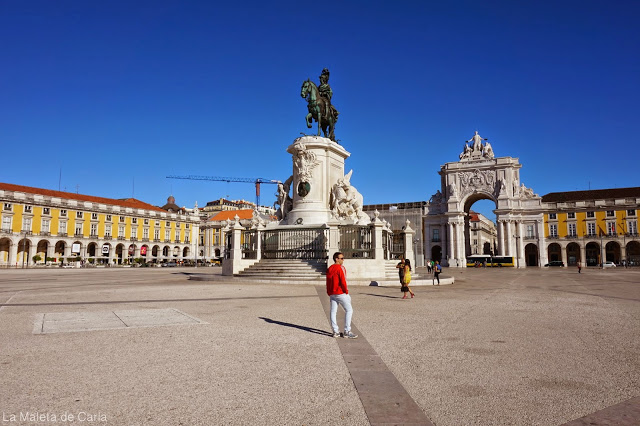 Qué hacer en Lisboa: visitar la Plaza del Comercio