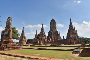 Ayutthaya en un día: estupas y prangs, las 'columnas' protagonistas de los templos en Ayutthaya