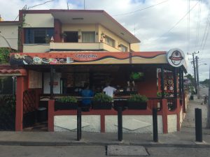 Varadero para mochileros: Cafeccino, la cafetería estrella de Santa Marta
