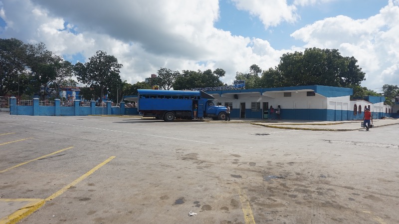 Visitar Holguín y Guardalavaca: estación de camiones de Holguín