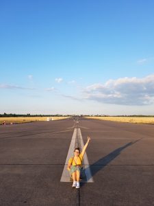 Cosas que hacer gratis en Berlín: sentada en el Tempelhofer Field