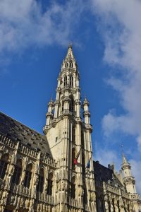 Qué hacer en Bruselas: El ayuntamiento de Bruselas en la Grand Place