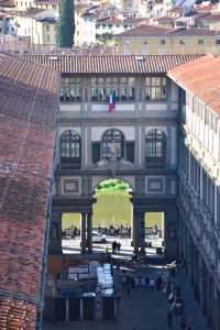 Visitar la Galería Uffizi: La Galería Uffizi desde el Palazzo Vecchio