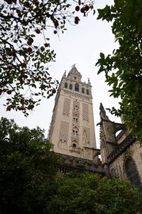 Visitar la Catedral de Sevilla y la Giralda