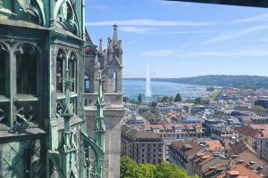 Qué hacer en Ginebra:La vista desde una de las torres de la Catedral de San Pedro