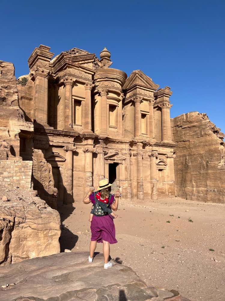 Monasterio de Petra, cómo hacer la maleta para viajar a Jordania
