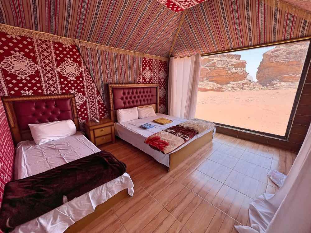 alojamiento en el desierto Wadi Rum