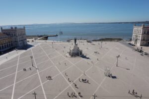 La Plaza del Comercio desde el Arco da Rua Augusta
